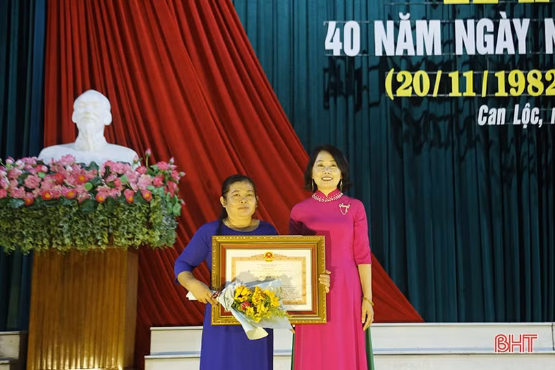 Các địa phương kỷ niệm Ngày Nhà giáo Việt Nam 20/11