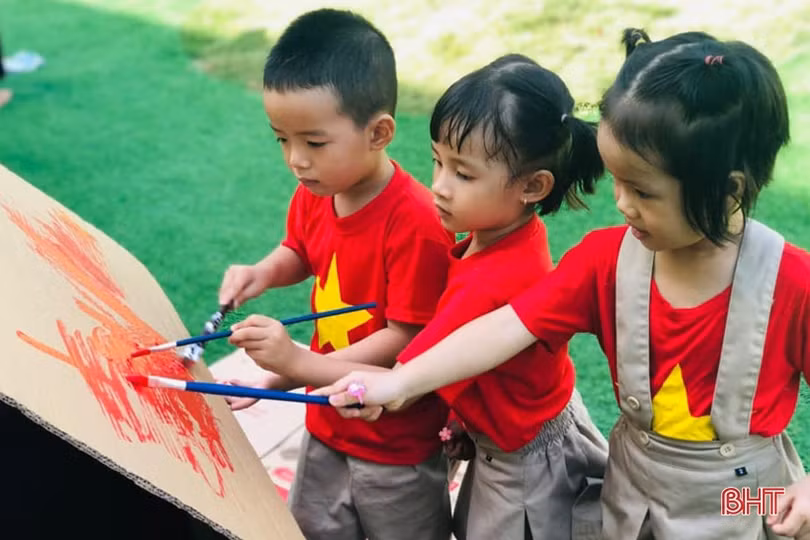 Nữ hiệu trưởng tâm huyết đưa phương pháp giáo dục hiện đại đến với trẻ mầm non Hà Tĩnh