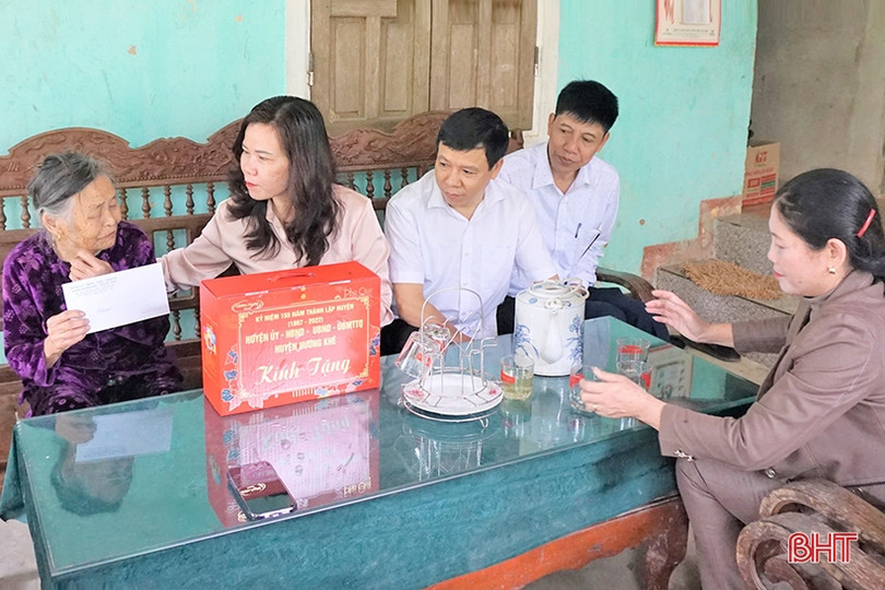 Nhiều hoạt động thiết thực kỷ niệm 155 thành lập huyện Hương Khê