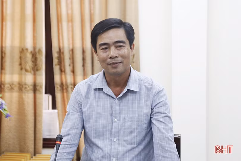 Rà soát các nội dung về chương trình phát triển thanh niên và tôn vinh trí thức tiêu biểu