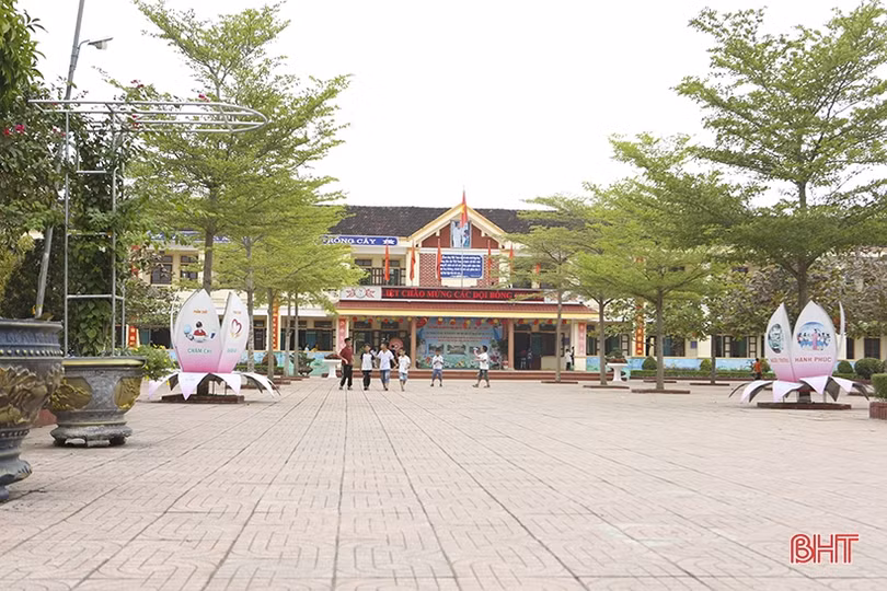 Niềm vui lớn của ngôi trường làng ở Hà Tĩnh