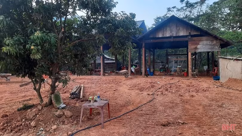 Đưa hài cốt liệt sỹ thất lạc gần 61 năm về với đất mẹ Nghi Xuân