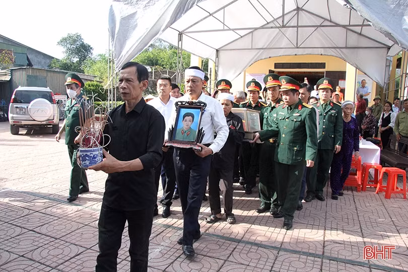 Đưa hài cốt liệt sỹ thất lạc gần 61 năm về với đất mẹ Nghi Xuân