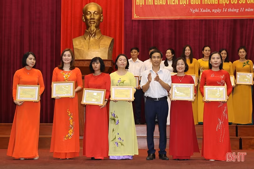 Tổng kết Hội thi giáo viên dạy giỏi THCS huyện Nghi Xuân
