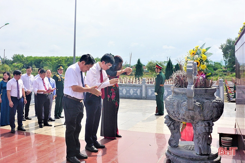 Nhiều hoạt động thiết thực kỷ niệm 155 thành lập huyện Hương Khê