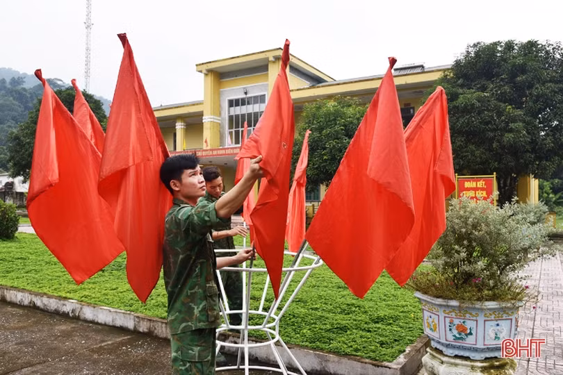 Những mái nhà chung chính quy, sạch đẹp nơi biên cương Hà Tĩnh