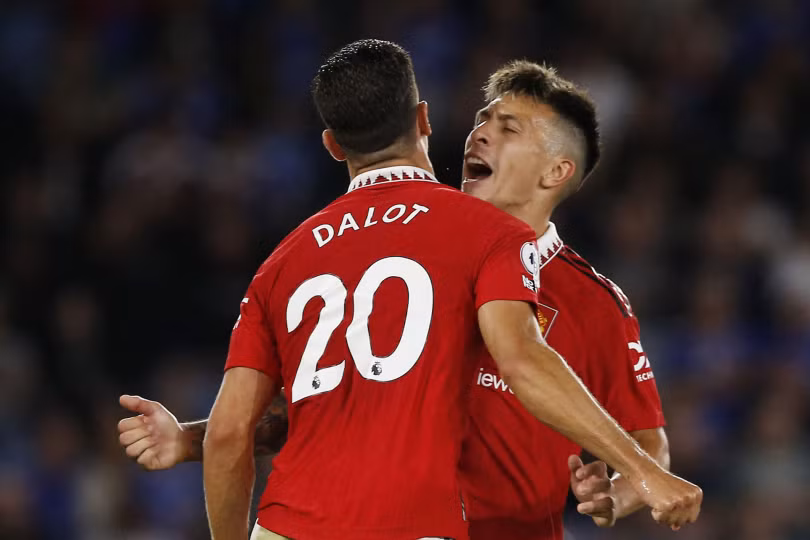 Đại chiến MU vs Arsenal: Nghệ thuật Lisandro Martinez