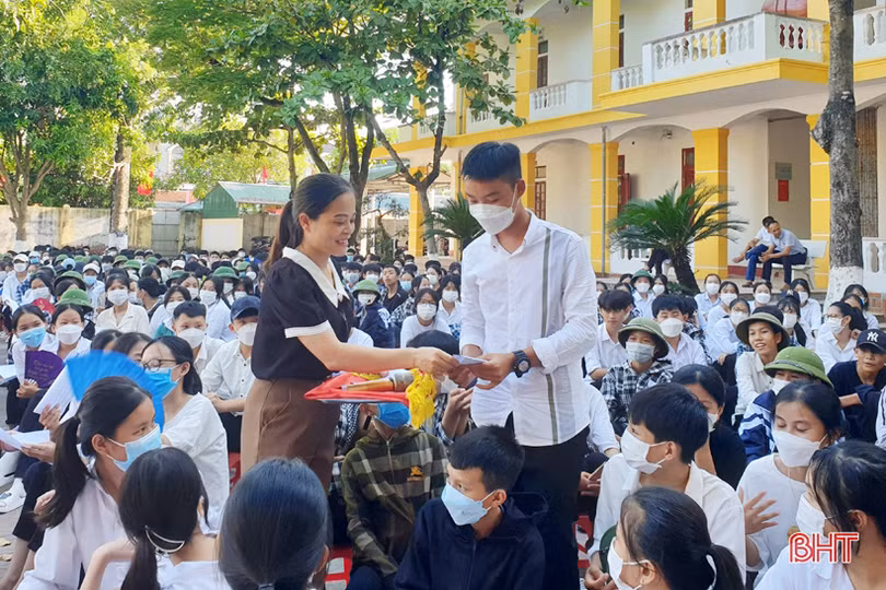 Học sinh phổ thông Hà Tĩnh hào hứng với hoạt động ngoại khóa đầu năm học