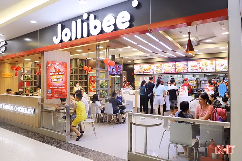 Các điểm vui chơi, mua sắm tại TP Hà Tĩnh nhộn nhịp ngày đầu nghỉ lễ 2/9