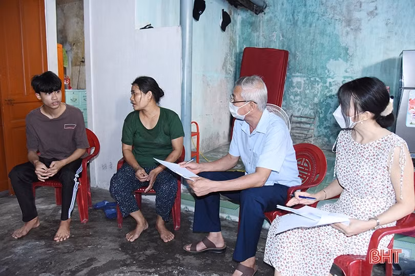 Hà Tĩnh chung sức hỗ trợ học sinh nghèo trước thềm năm học mới