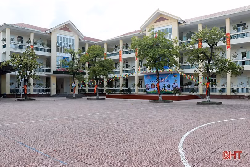 Giáo dục Hà Tĩnh: Linh hoạt, sáng tạo, đảm bảo an toàn, giữ vững chất lượng trong năm học mới