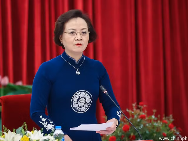 Thủ tướng: Các tôn giáo luôn đồng hành cùng dân tộc, cùng đất nước trong khó khăn và thuận lợi, góp phần tạo nên bản lĩnh, bản sắc và sức mạnh Việt Nam