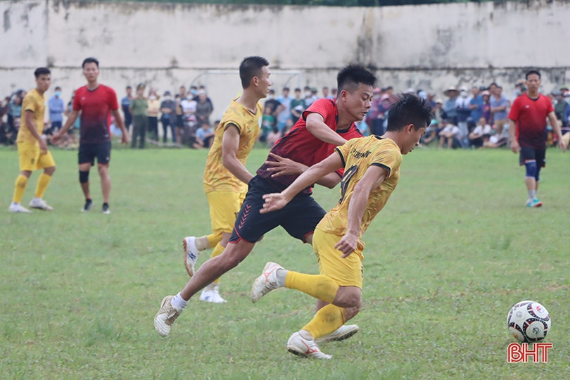 Xã Cẩm Quan vô địch Giải Bóng đá nam huyện Cẩm Xuyên