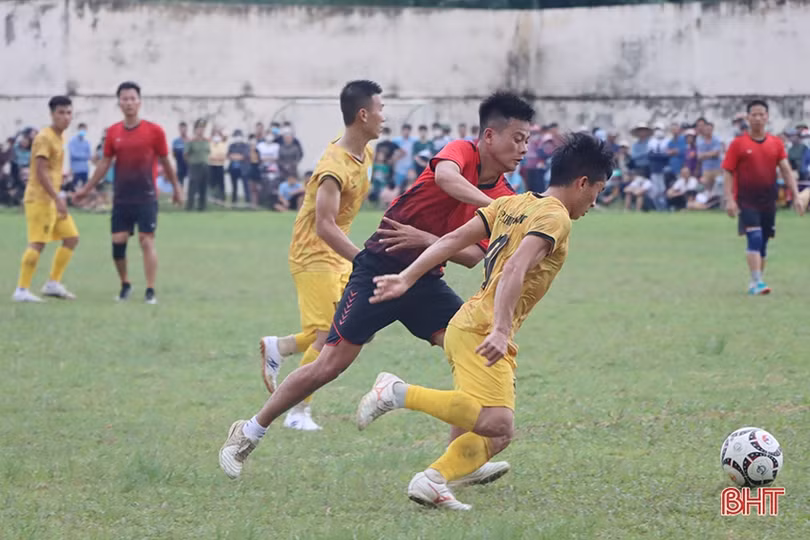 Xã Cẩm Quan vô địch Giải Bóng đá nam huyện Cẩm Xuyên