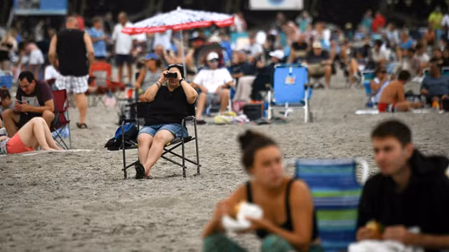 Artemis: Mặt Trăng và xa hơn nữa