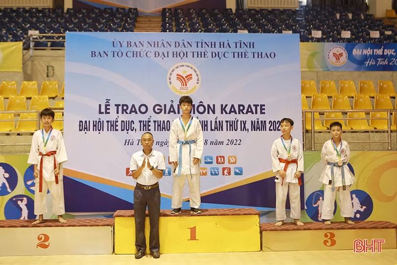 Ngày đầu Đại hội TDTT Hà Tĩnh: Hoàn thành môn điền kinh, karate tiếp tục thi đấu