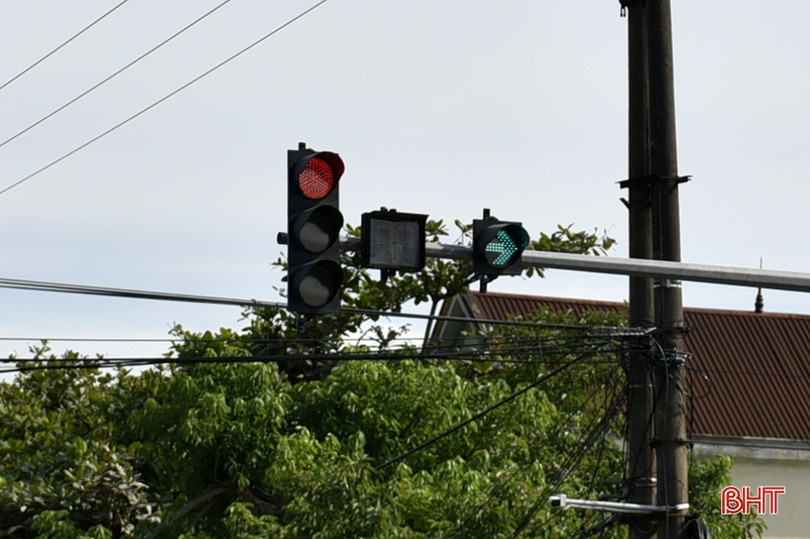 Nhiều đèn tín hiệu giao thông ở TX Hồng Lĩnh bị hư hỏng