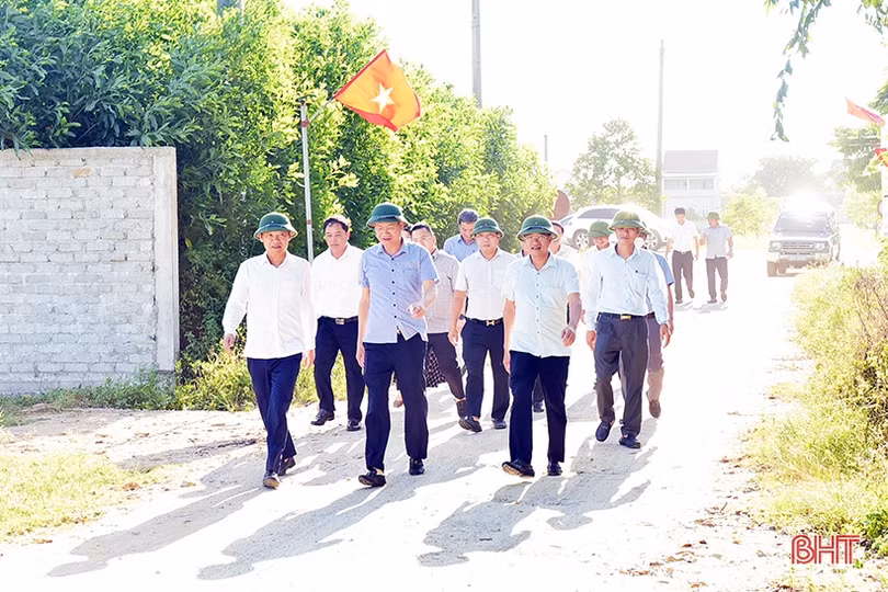 Sớm hoàn thành thủ tục đầu tư các dự án giao thông cấp thiết và đẩy nhanh giải ngân vốn đầu tư công