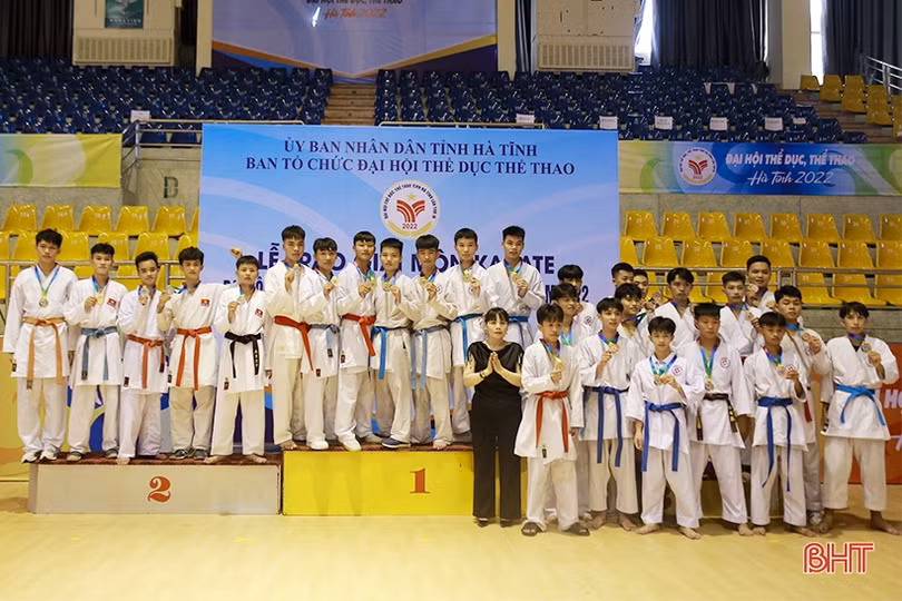 Thành phố Hà Tĩnh nhất toàn đoàn môn Karate Đại hội TDTT toàn tỉnh lần thứ IX