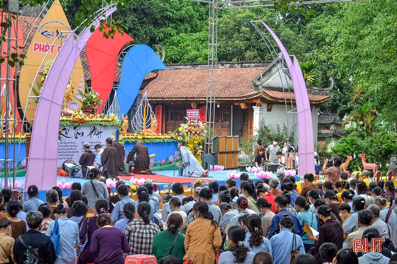 Thăm ngôi chùa thiêng gắn liền với Đại danh y Lê Hữu Trác