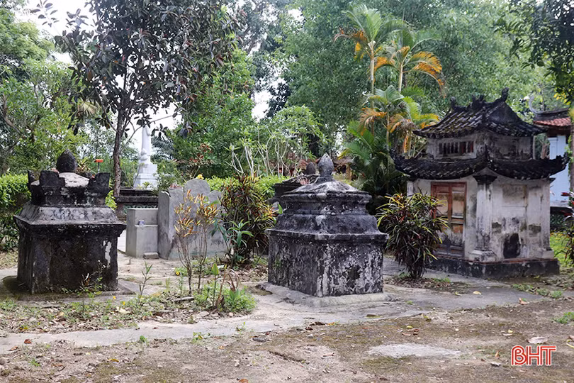 Thăm ngôi chùa thiêng gắn liền với Đại danh y Lê Hữu Trác