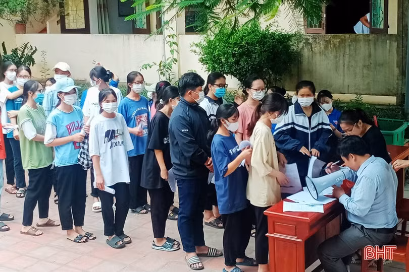 Hà Tĩnh rốt ráo phòng chống dịch bệnh COVID-19 và sốt xuất huyết