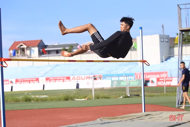 Ngày đầu Đại hội TDTT Hà Tĩnh: Hoàn thành môn điền kinh, karate tiếp tục thi đấu