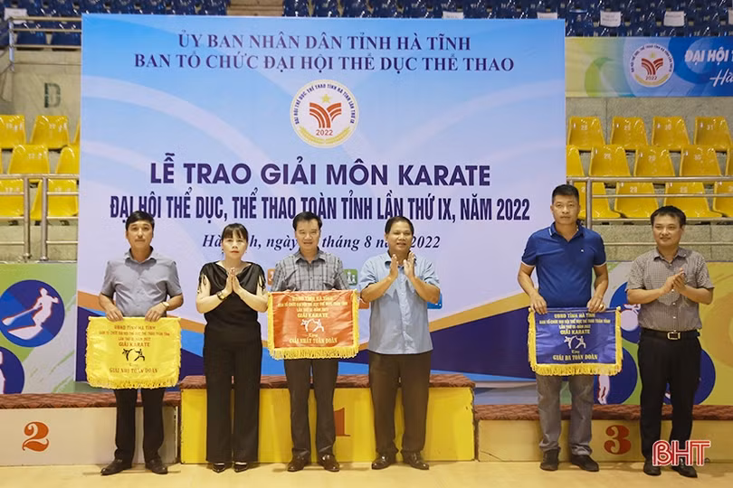 Thành phố Hà Tĩnh nhất toàn đoàn môn Karate Đại hội TDTT toàn tỉnh lần thứ IX