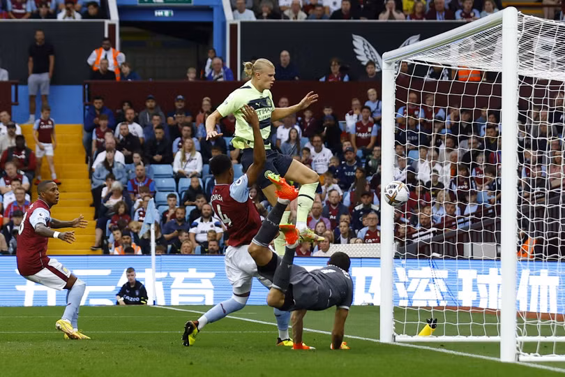 Haaland càng ghi bàn, Pep càng lo nghĩ! ảnh 3 Haaland càng ghi bàn, Pep càng lo nghĩ!