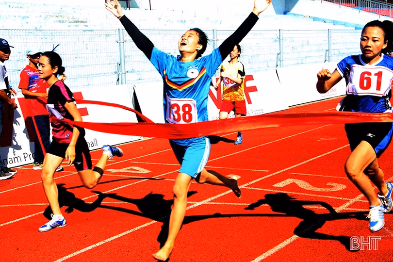 Những gương mặt trẻ triển vọng tại Đại hội TDTT tỉnh Hà Tĩnh lần thứ IX ảnh 1 Những gương mặt trẻ triển vọng tại Đại hội TDTT tỉnh Hà Tĩnh lần thứ IX