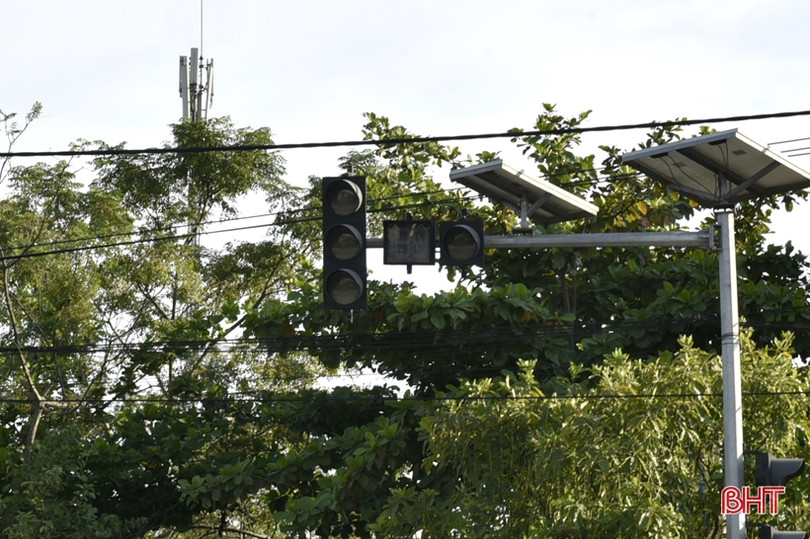Nhiều đèn tín hiệu giao thông ở TX Hồng Lĩnh bị hư hỏng