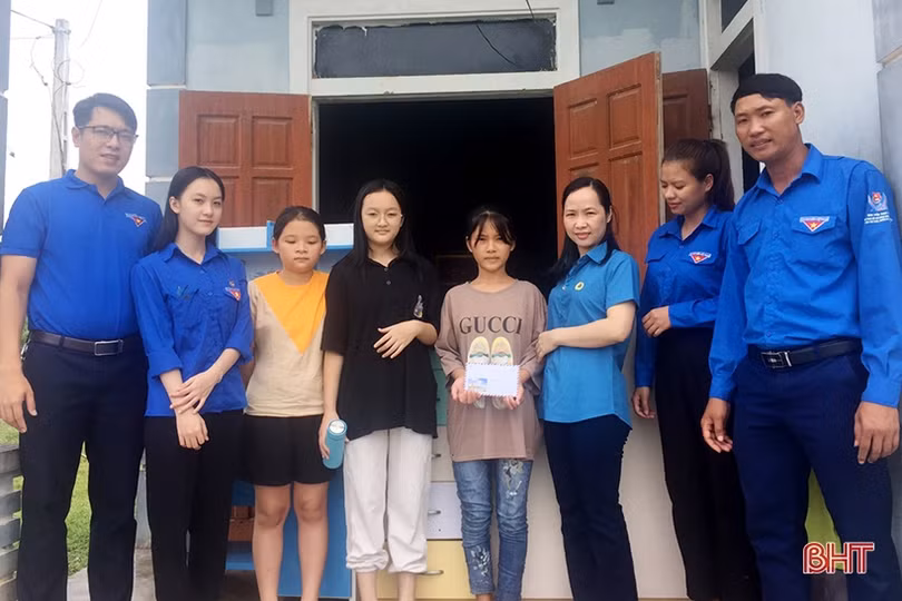 Hà Tĩnh chung sức hỗ trợ học sinh nghèo trước thềm năm học mới