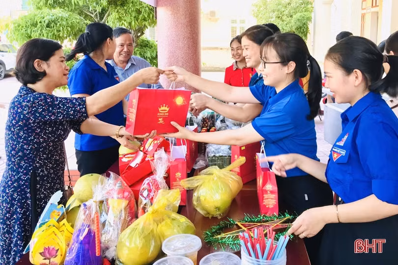Tuổi trẻ Hà Tĩnh linh hoạt gây quỹ tổ chức Tết Trung thu cho thiếu nhi