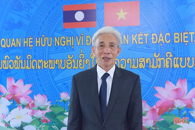 Không ngừng vun đắp để mối quan hệ hữu nghị Việt Nam - Lào truyền mãi đến mai sau