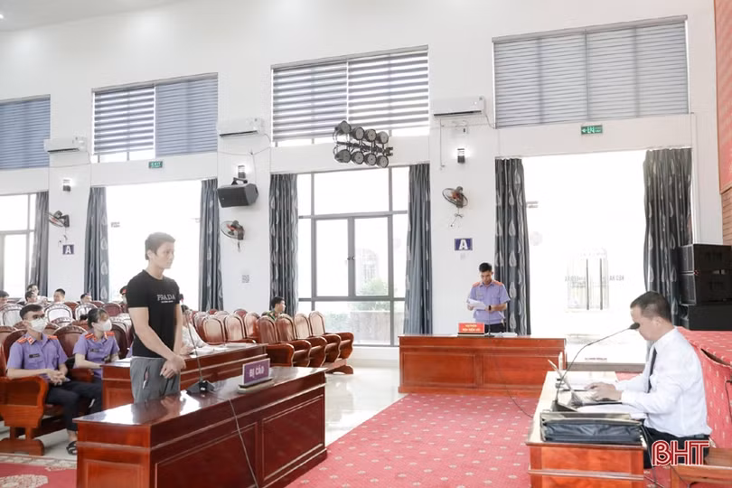 Chưa xóa án tích vẫn phạm tội, đối tượng lĩnh thêm 30 tháng tù giam