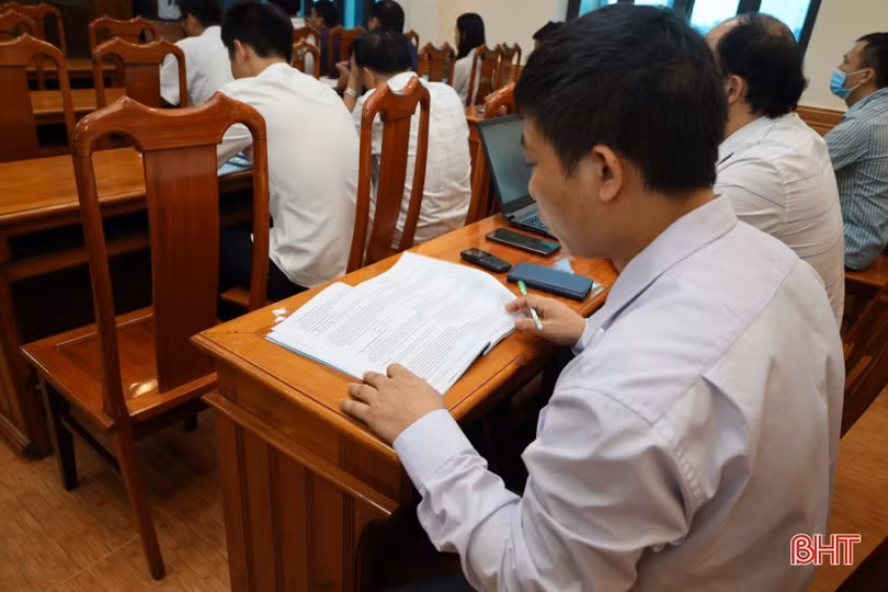 Tập huấn các kiến thức cơ bản về an toàn bức xạ trong y tế và công nghiệp