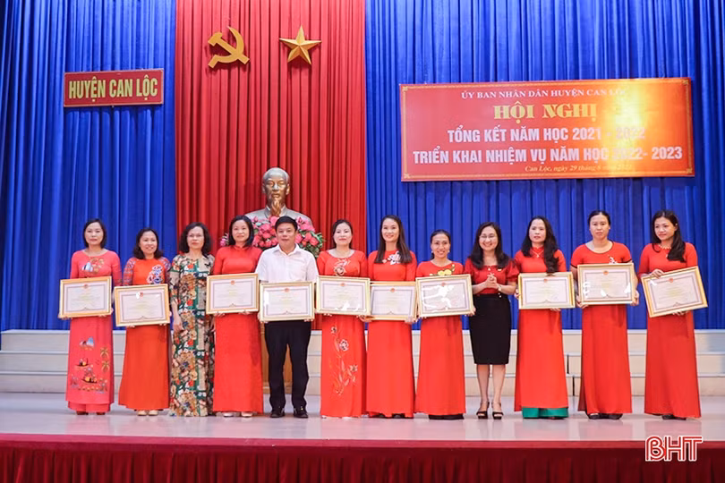 Ngành GD&ĐT Can Lộc đề ra 15 nhóm nhiệm vụ, giải pháp trong năm học mới