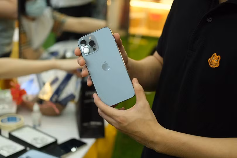 Người Việt luôn thích iPhone to nhất