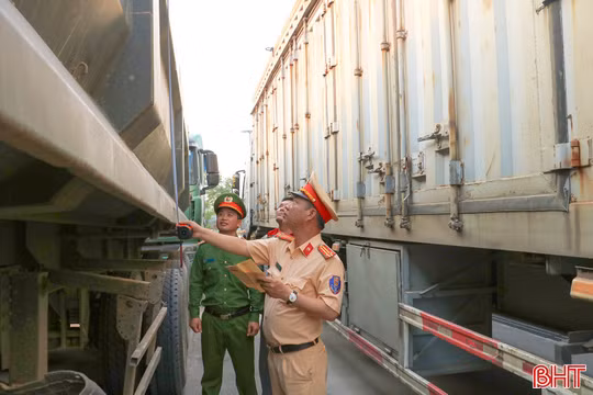 Xe tải tự đổ, sơ mi rơ moóc trên 15 tấn vào đợt “soi” toàn diện