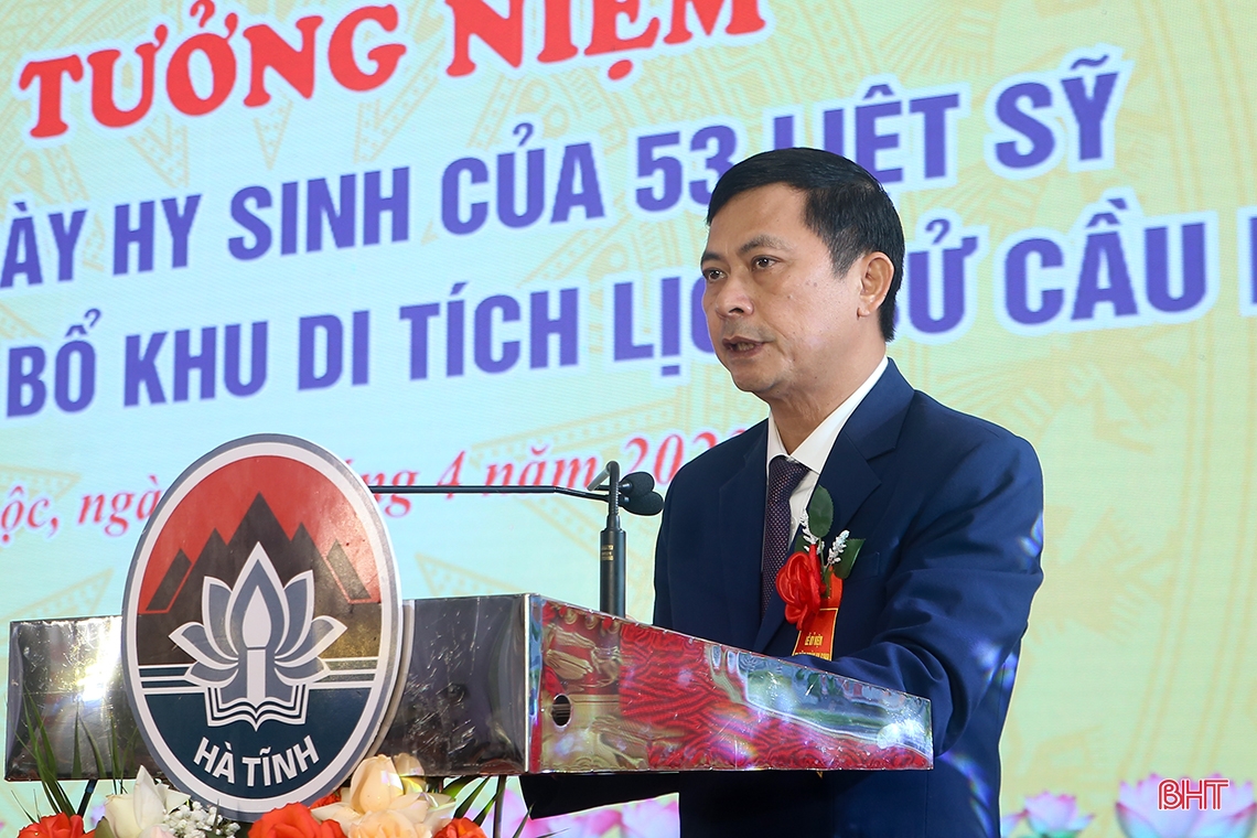 Long trọng lễ tưởng niệm các liệt sỹ hy sinh tại Cầu Nhe