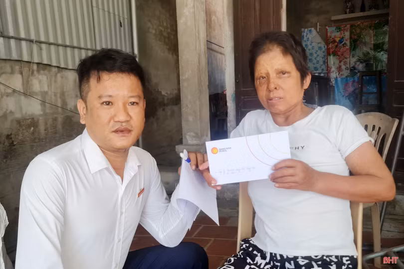 Công ty TNHH Xăng dầu Giang Nam trao quà cho các hoàn cảnh khó khăn