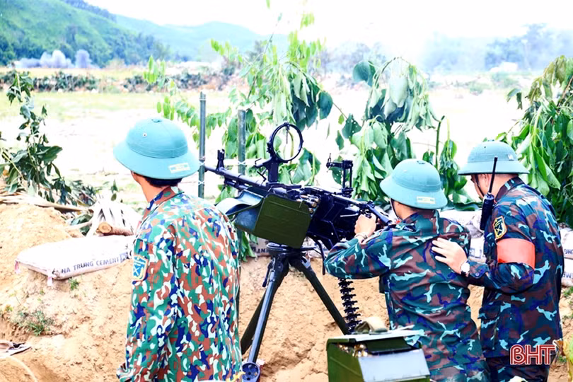 Nâng cao trách nhiệm của cán bộ, chiến sỹ về phát huy phẩm chất Bộ đội Cụ Hồ