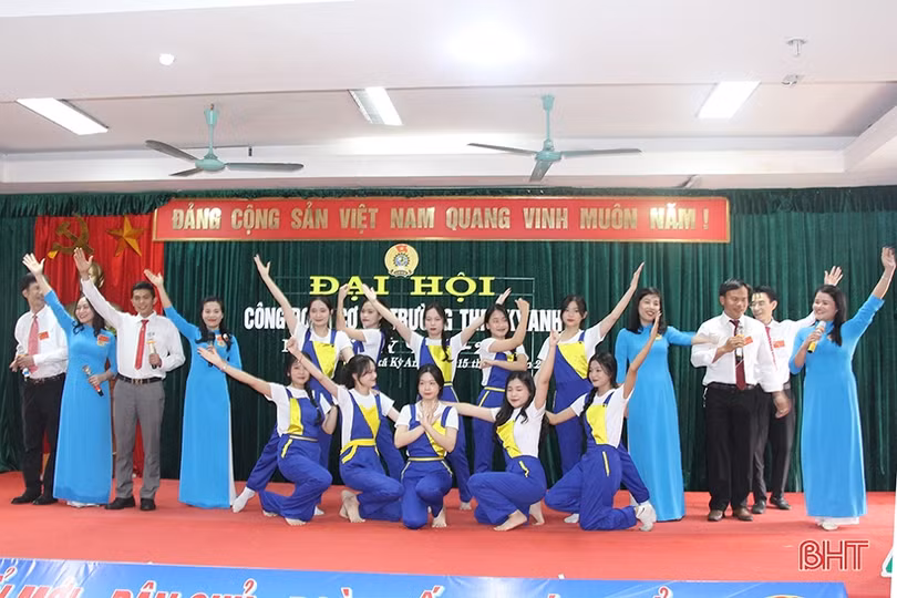 Thầy giáo Hà Tĩnh tâm huyết với hoạt động công đoàn