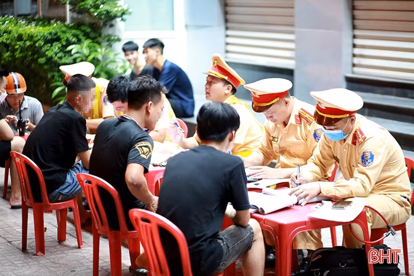 Hà Tĩnh thực hiện nhiều giải pháp kéo giảm tai nạn giao thông