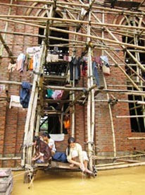 Nhà thờ là nơi tránh lũ lý tướng nhất