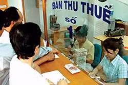 Giữ nguyên bậc thuế môn bài trong năm 2011 nhằm ổn định về số thu, phù hợp với định hướng thay đổi chính sách thời trong gian tới - Ảnh minh họa