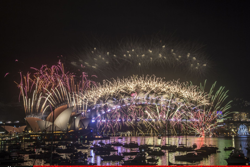 “Đại tiệc” pháo hoa mừng năm mới ở khắp nơi trên thế giới ảnh 28 dai tiec phao hoa mung nam moi o khap noi tren the gioi
