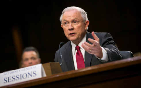 Thế giới nổi bật trong tuần: Tháp chung cư bốc cháy ở London, nhiều người chết ảnh 2 the gioi noi bat trong tuan thap chung cu boc chay o london nhieu nguoi chet