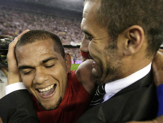 chuyen nhuong 18 6 ronaldo tro ve mu alves den man city