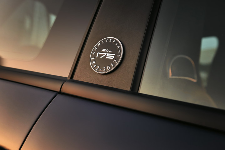 hinh anh fiat 500 ban dac biet mang ten abarth 695 rivale